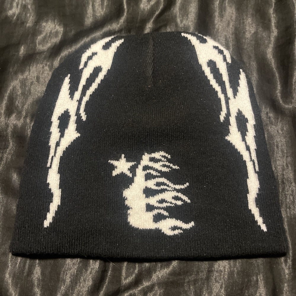 HelStar beanie